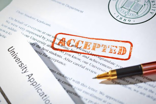 September College Checklist: 5 Must-Do Tasks for High School Seniors